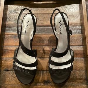 Size 10, Touch of Nina, black glitter, new